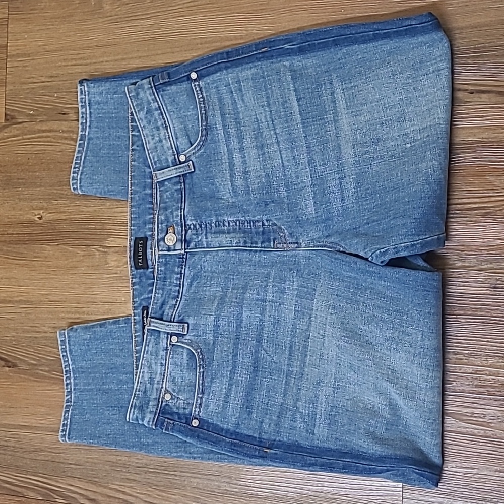 Talbots Women's Blue Jeans for women,s zise 16 p.